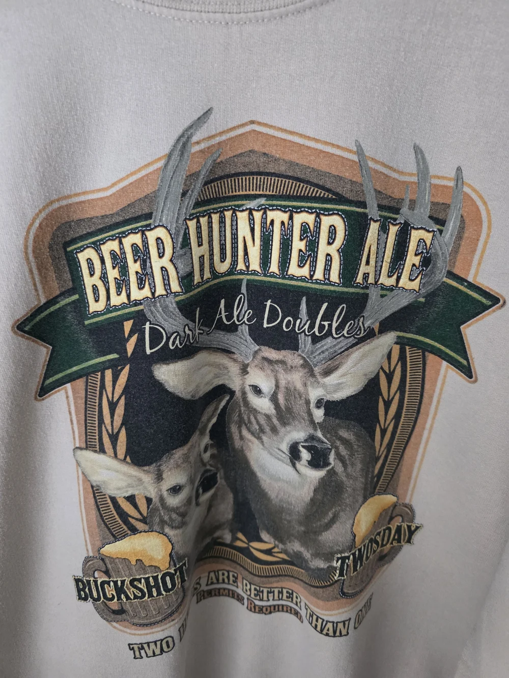 Puritan Beer Hunter Ale Graphic Sweatshirt Beige Crewneck Deer Print Vintage Sty - Picture 3 of 10